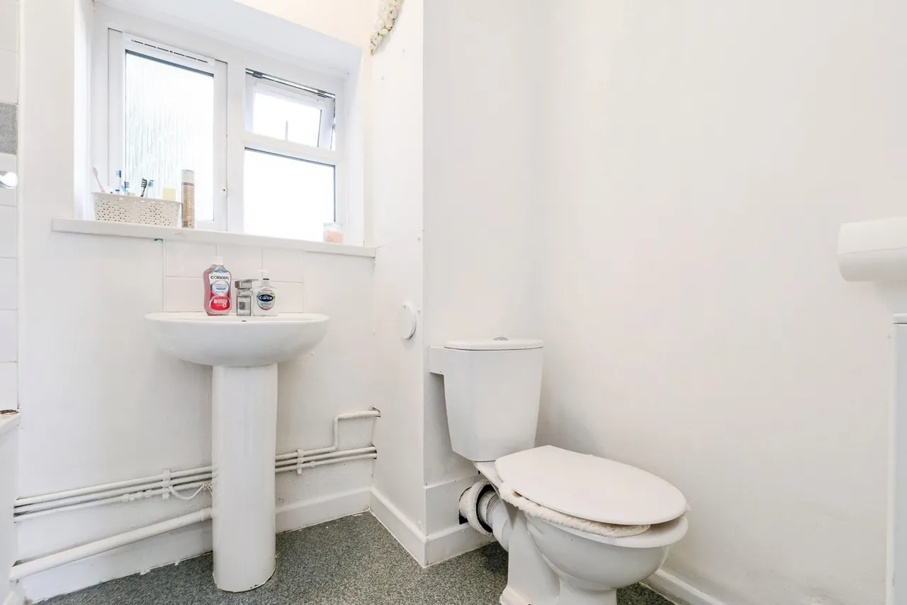 Corran Way, South Ockendon, Essex, RM15, photo 9