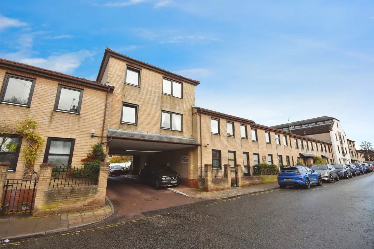 1 bed retirement property for sale — Albion Court, Chelmsford