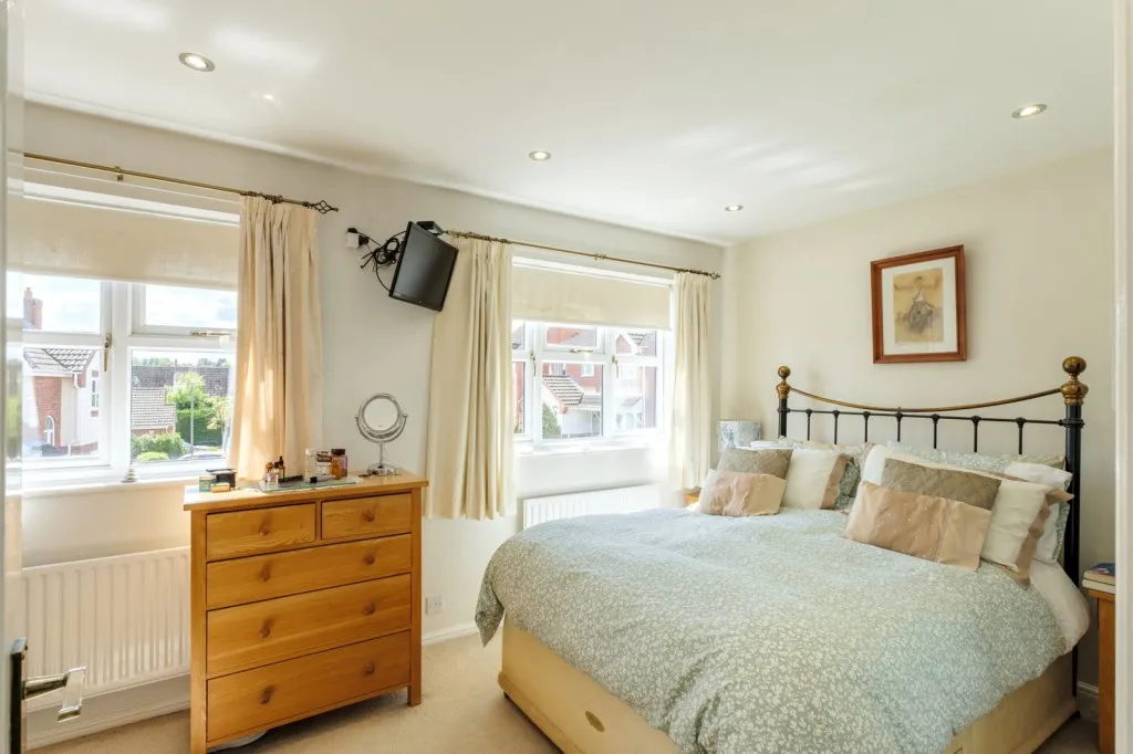 Leivers Close, East Leake, LE12, photo 9