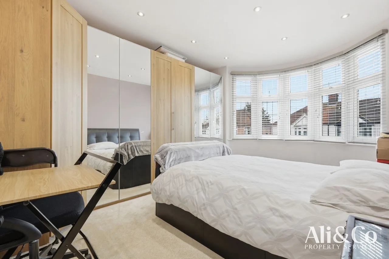Lenmore Avenue, Grays, Essex, RM17 5NY, photo 12
