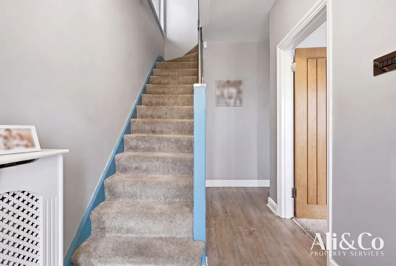 Lenmore Avenue, Grays, Essex, RM17 5NY, photo 9