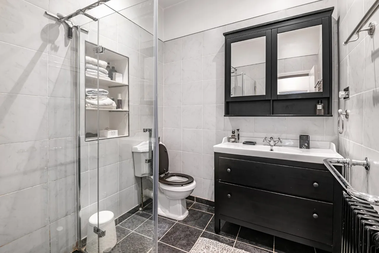 Farringdon Road, London, EC1R, photo 12