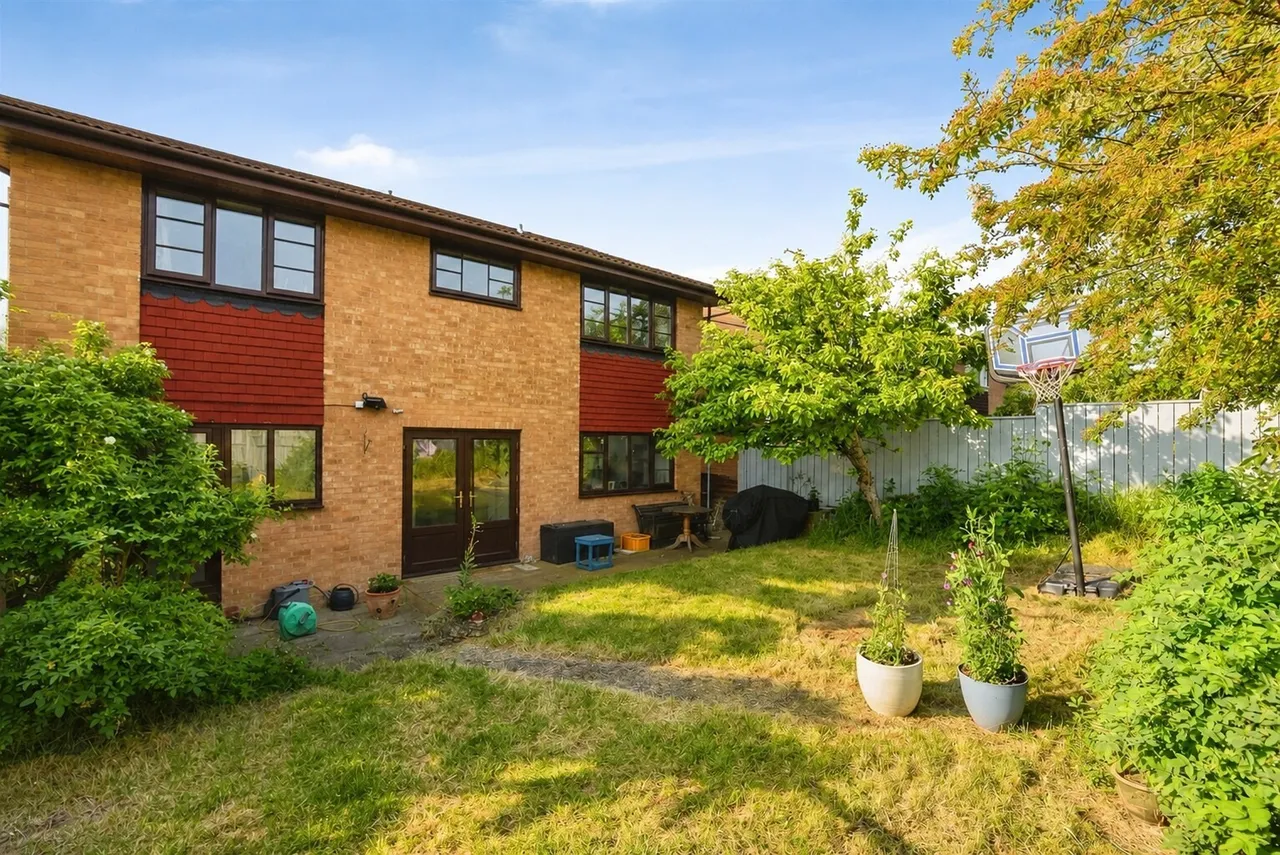Rosewood Court, Marton-In-Cleveland, TS7, photo 18