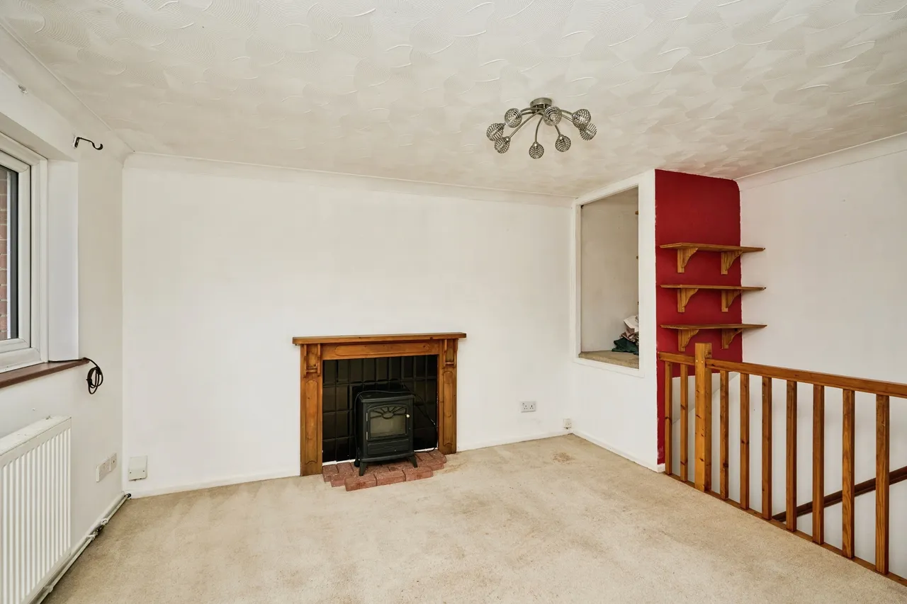 Downsview Gardens, Wootton Bridge, Ryde, photo 4