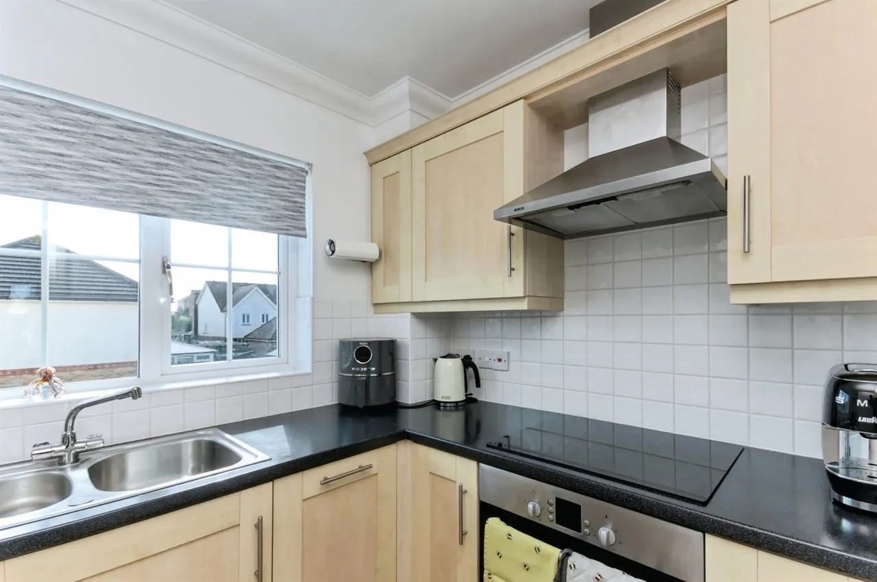 Golden Gate Way, Eastbourne, BN23, photo 16