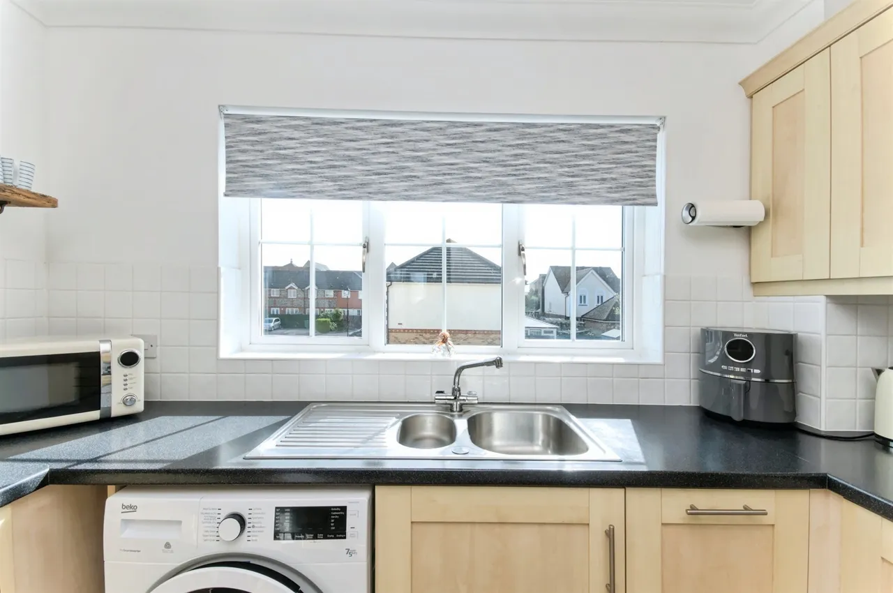 Golden Gate Way, Eastbourne, BN23, photo 15
