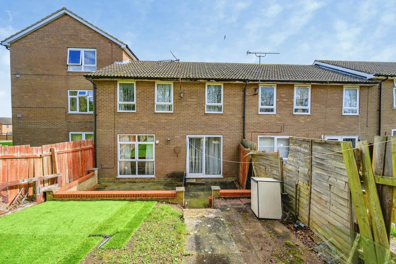 Olympic Close, Luton, Bedfordshire, LU3, photo 15