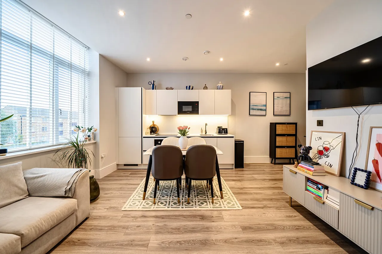 Field End Road, Ruislip, HA4, photo 12