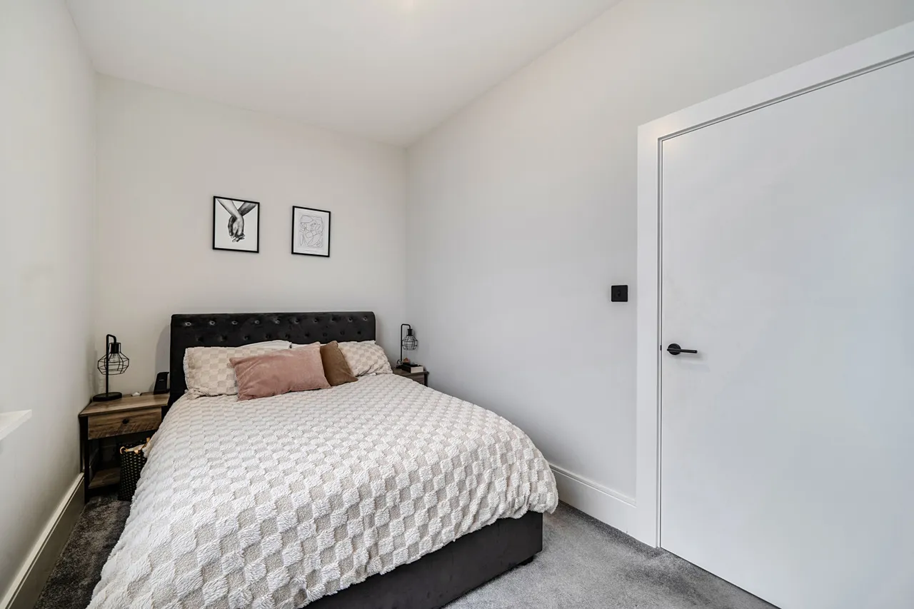 Field End Road, Ruislip, HA4, photo 6