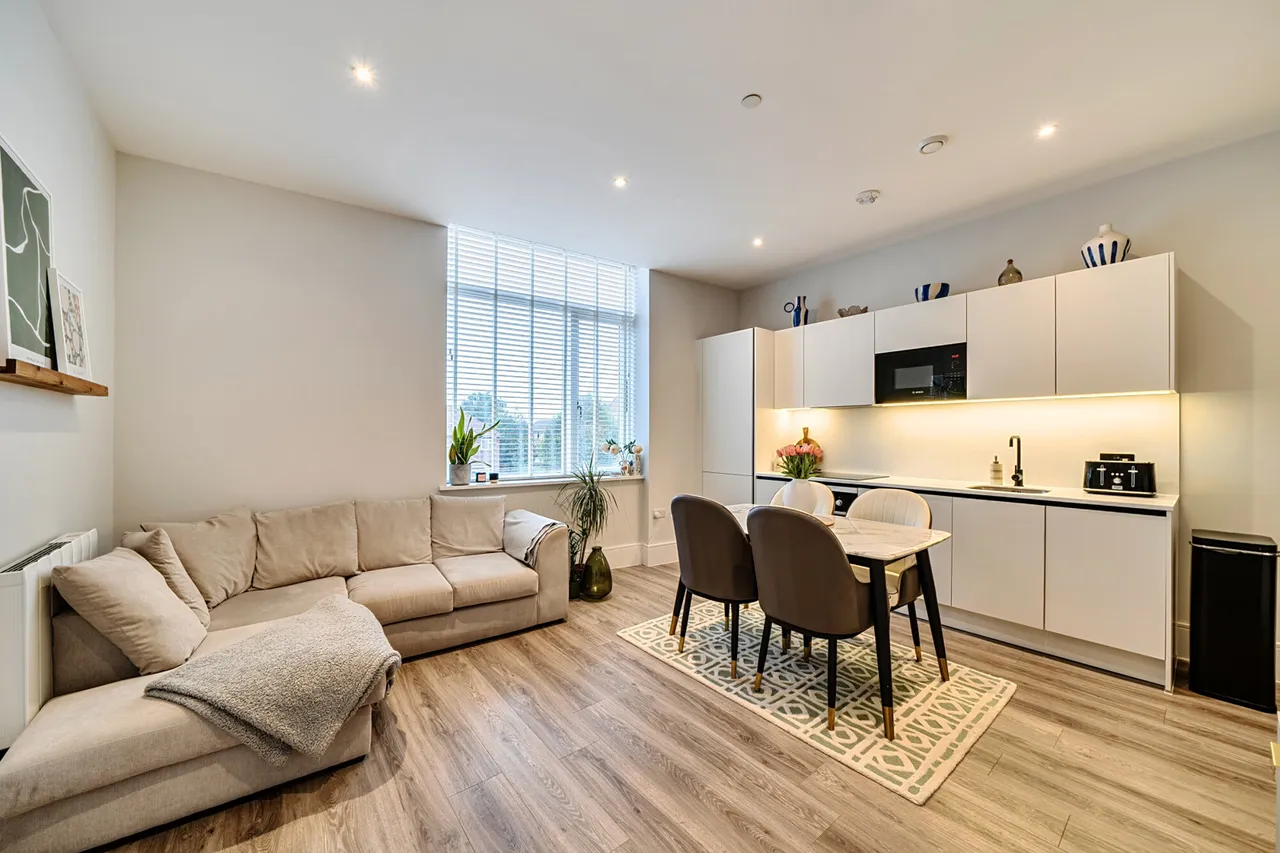 Field End Road, Ruislip, HA4, photo 2