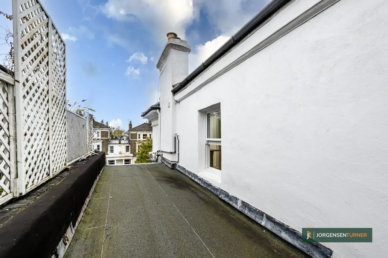 Brondesbury Villas, Queens Park, NW6, photo 11