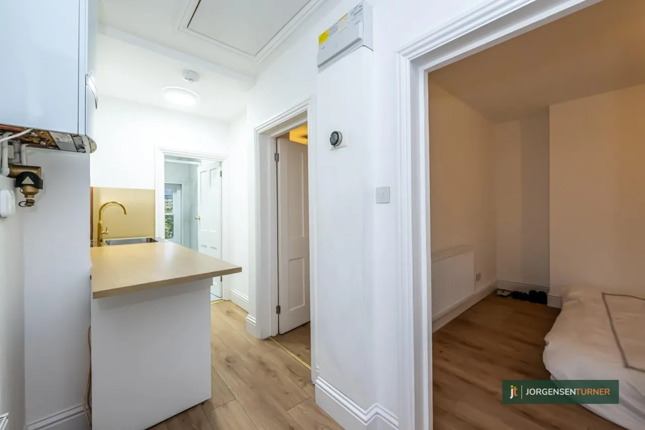 Brondesbury Villas, Queens Park, NW6, photo 7