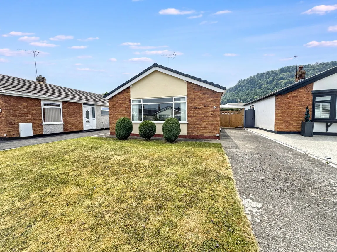 2 bed house for sale — The Dale, Abergele, Conwy, LL22 7DT