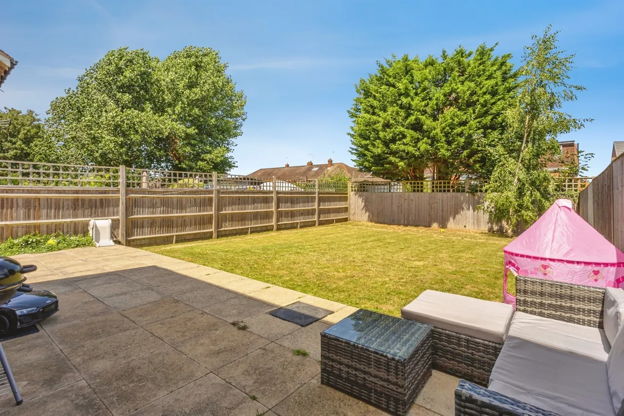 Bonnet Lane, Burgess Hill, RH15, photo 14