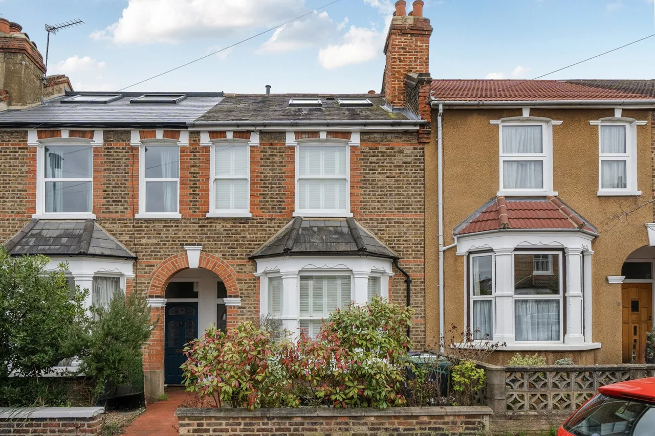 4 bed house for sale — Salehurst Road, SE4