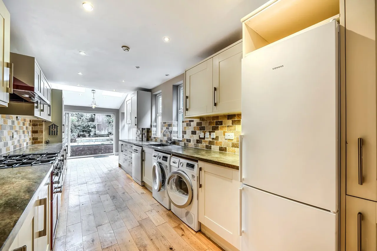 Salehurst Road, SE4, photo 10