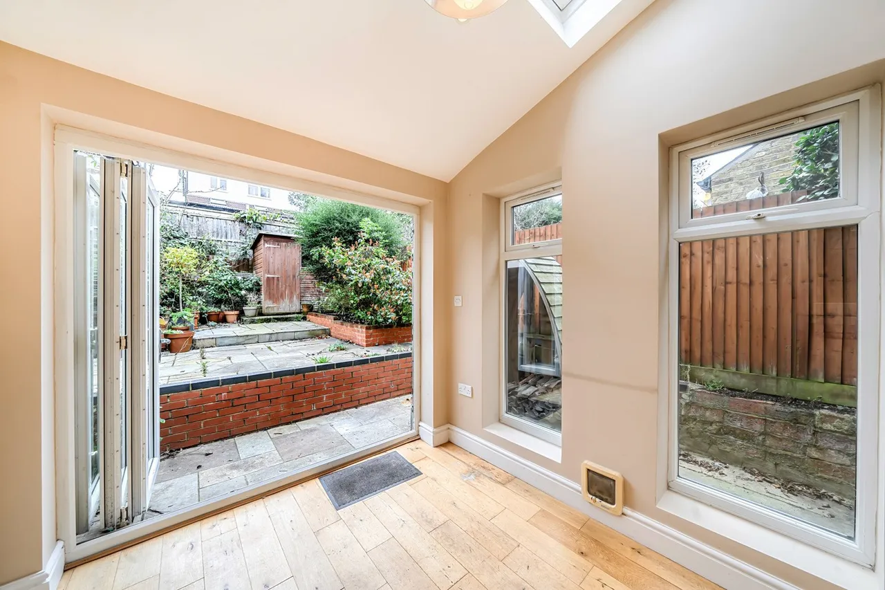 Salehurst Road, SE4, photo 3