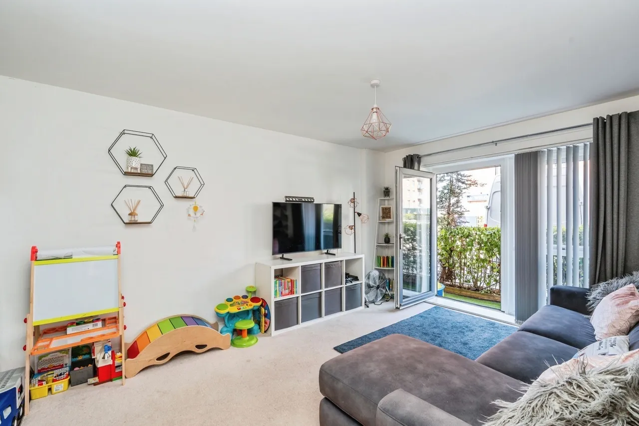 John Thornycroft Road, Southampton, SO19, photo 4