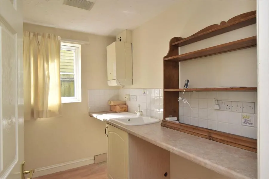 Bluebell Way, Carterton, OX18, photo 13