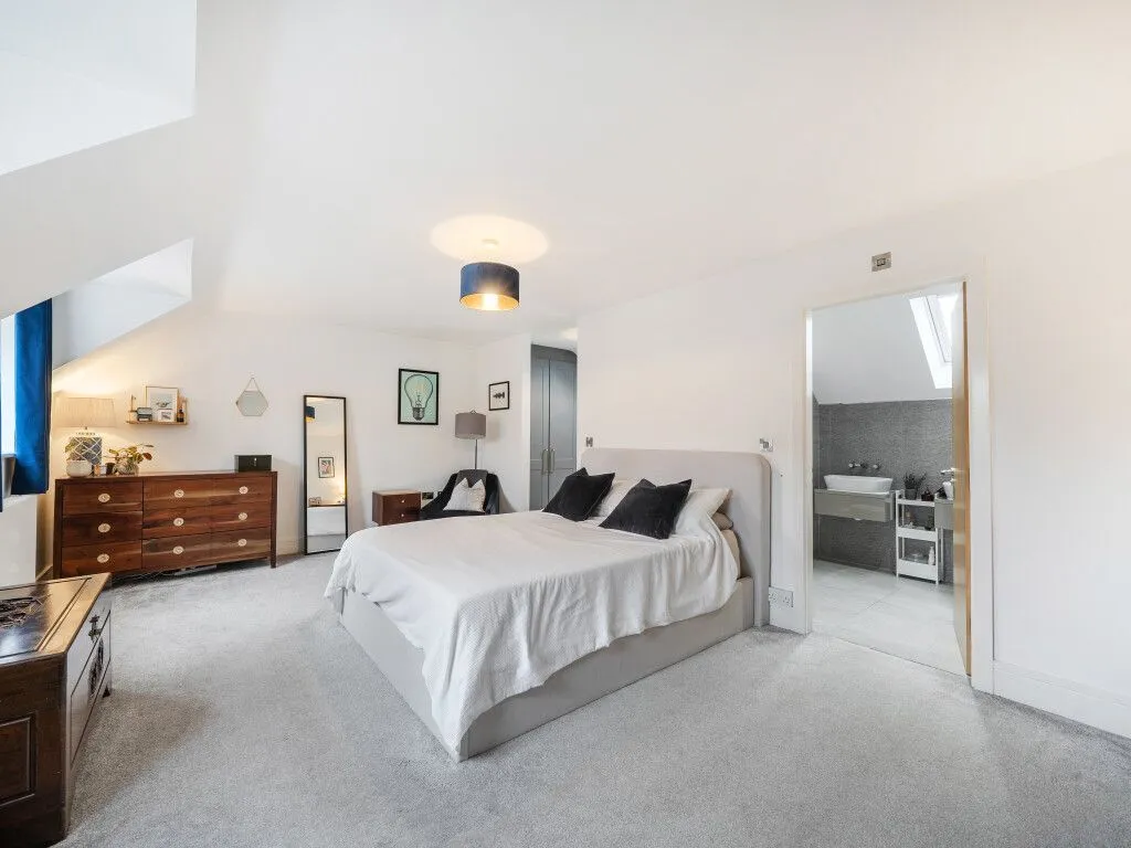 Cross Hill, Fairburn, WF11, photo 7