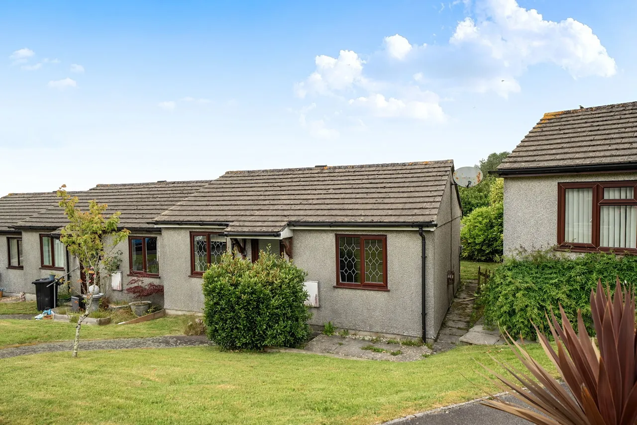 St. Therese Close, Callington, PL17, photo 12