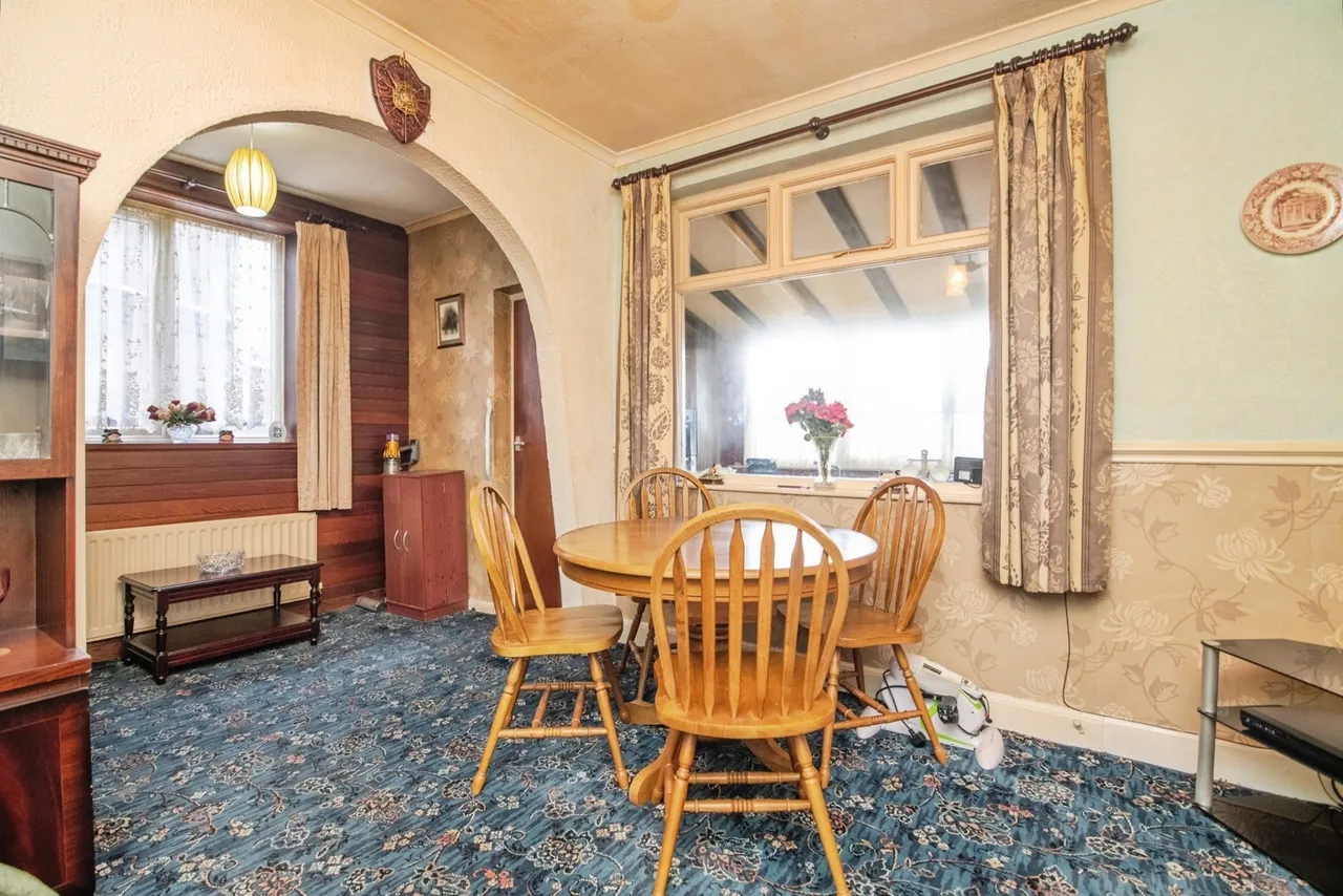 Beecher Road, Halesowen, B63, photo 4