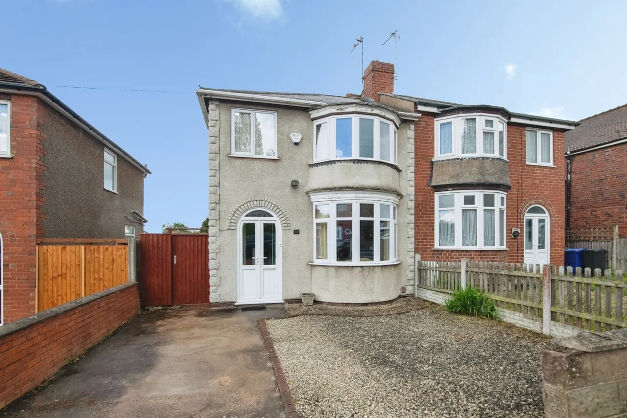 3 bed house for sale, Beecher Road, Halesowen, B63