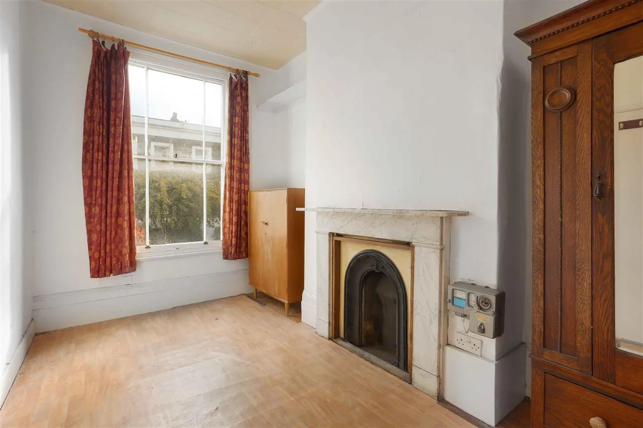 Windsor Road, London, photo 9