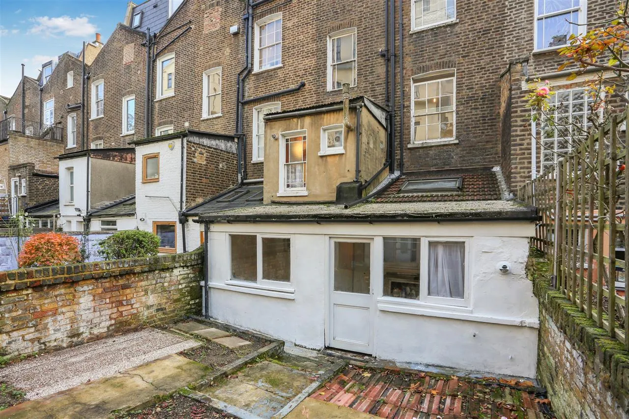 Windsor Road, London, photo 3