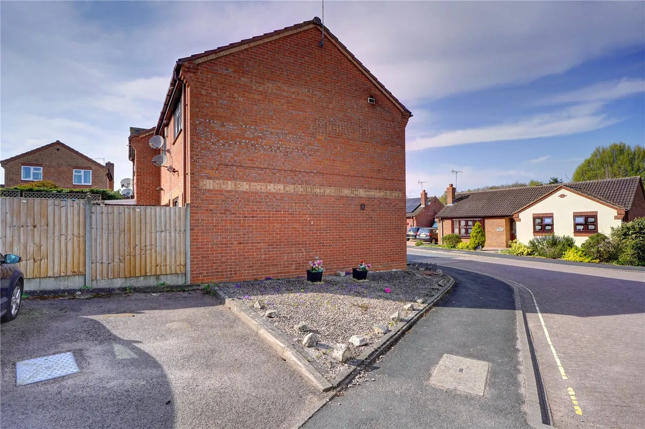Oaklands, Worcester, Worcestershire, WR5 1SL, photo 11