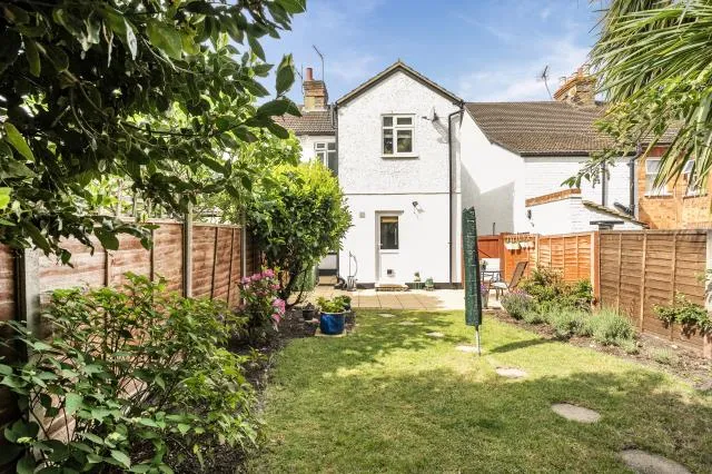 Frailey Hill, Woking, GU22, photo 18