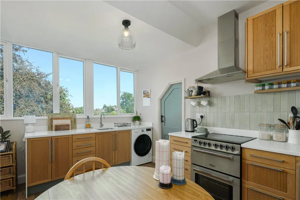 Plough Lane, Purley, CR8, photo 14