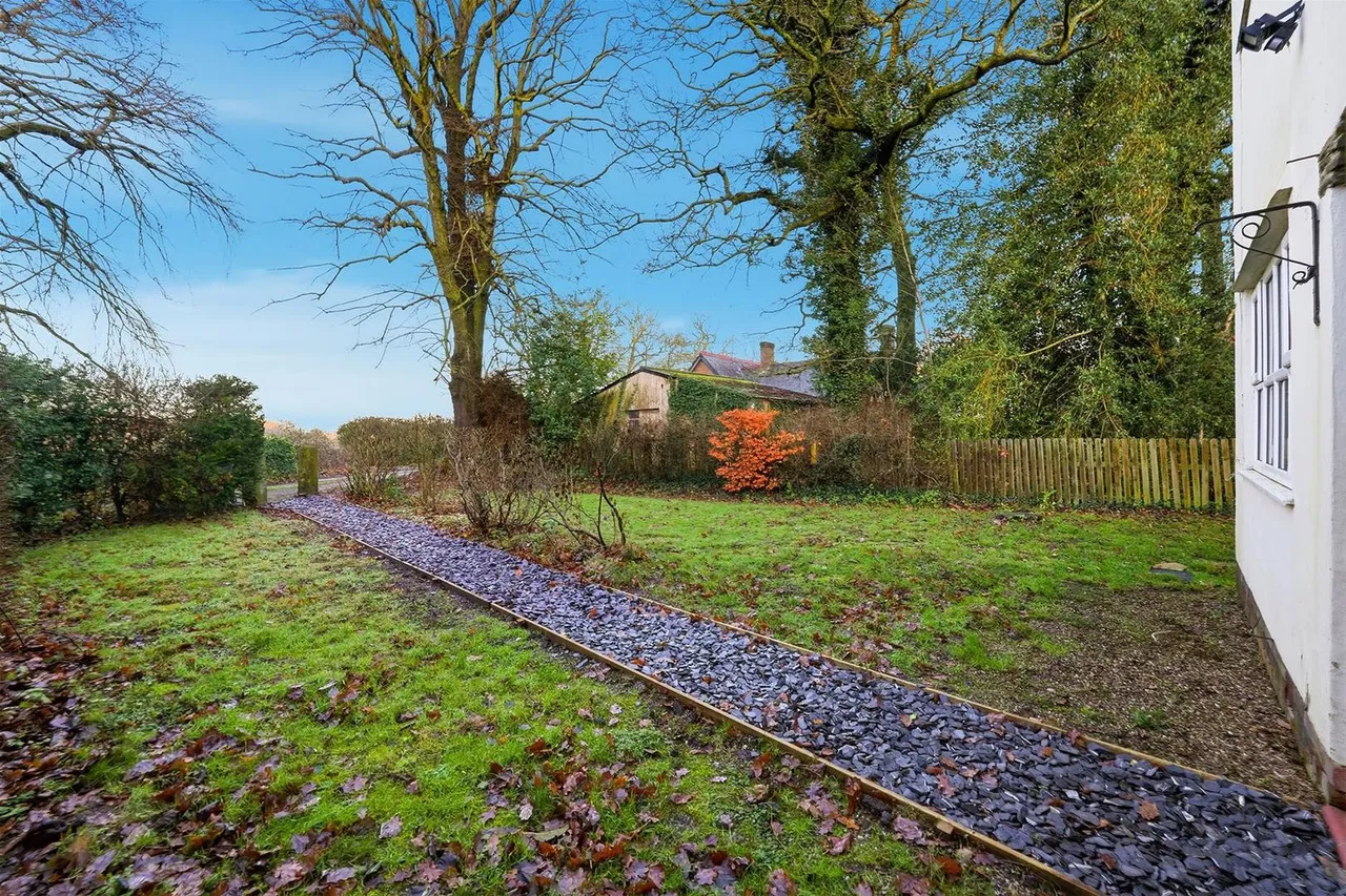 Mill Lane, Adlington, photo 3