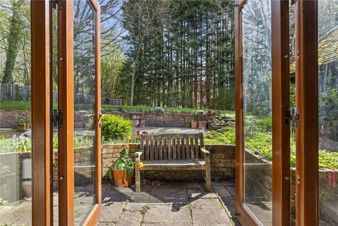 Standford Lane, Headley, Bordon, Hampshire, GU35 8RH, photo 9