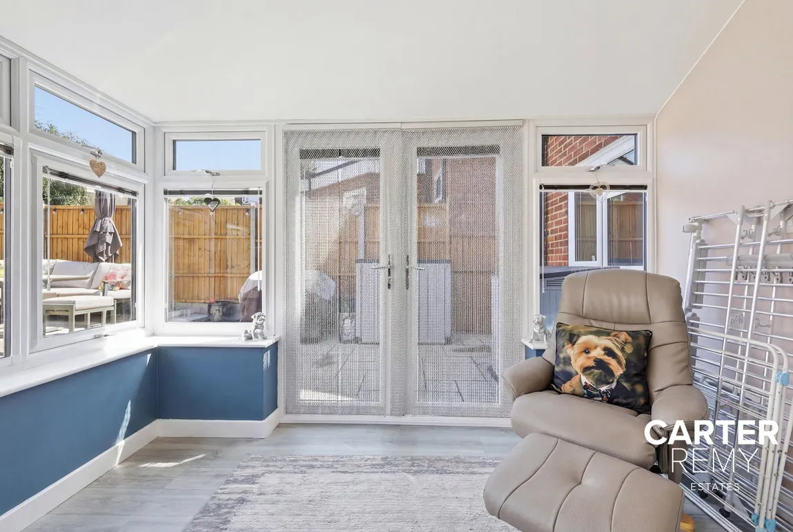 Cherry Tree Close, Grays, RM17 6JA, photo 12