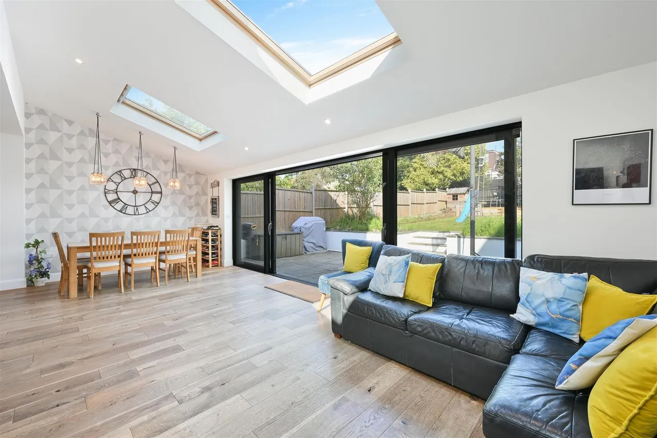 Alexandra Drive, Surbiton KT5 9AD, photo 5