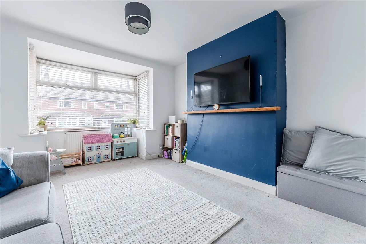 Springfield Walk, Horsforth, LS18, photo 6