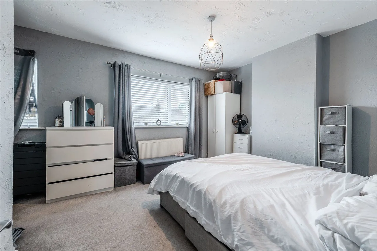 Springfield Walk, Horsforth, LS18, photo 10