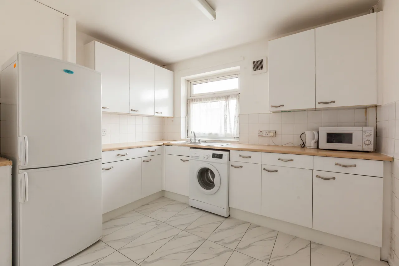 16 Gale Street, London, photo 2