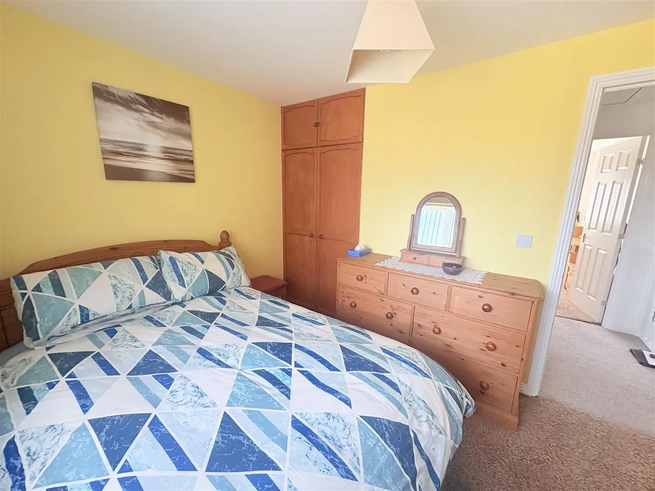Howard Close, Lee-On-The-Solent, photo 11