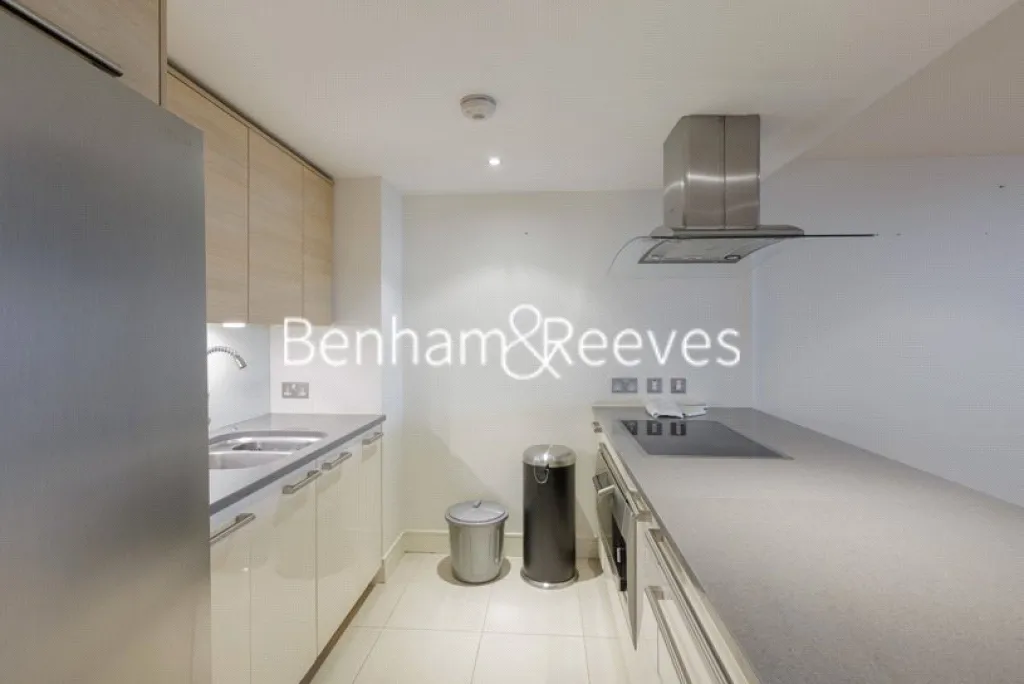 Lensbury Avenue, Imperial Wharf, SW6, photo 7