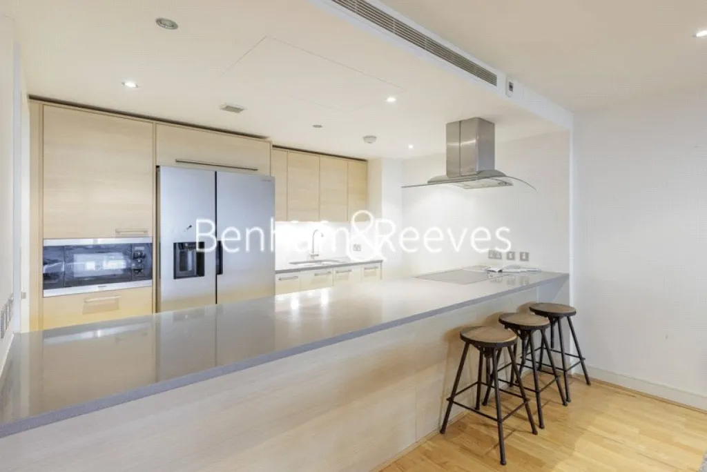 Lensbury Avenue, Imperial Wharf, SW6, photo 2