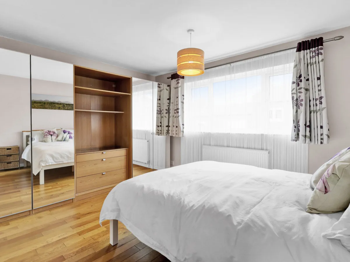 Rochelle Close, London, SW11, photo 6