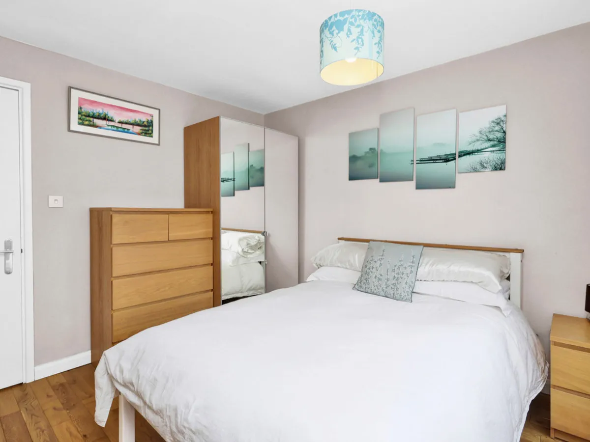 Rochelle Close, London, SW11, photo 10
