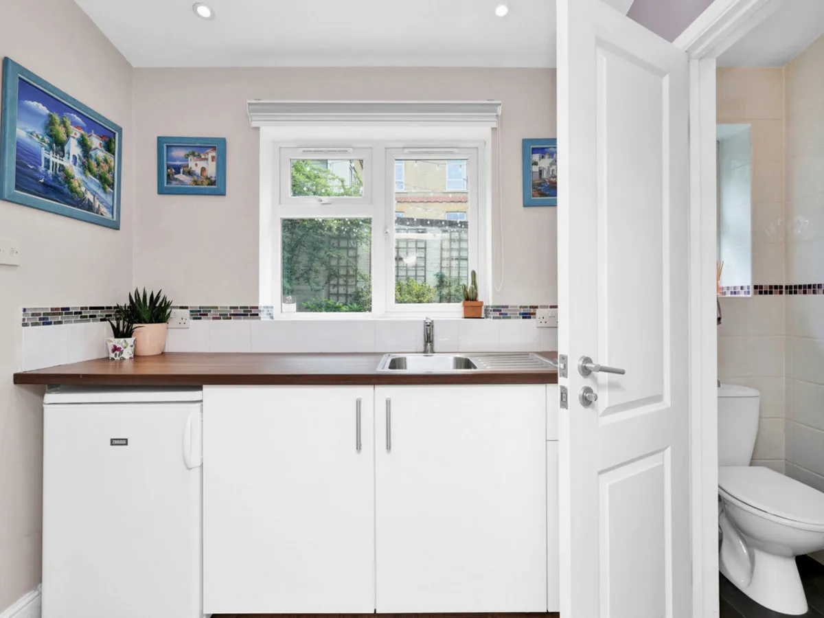 Rochelle Close, London, SW11, photo 9