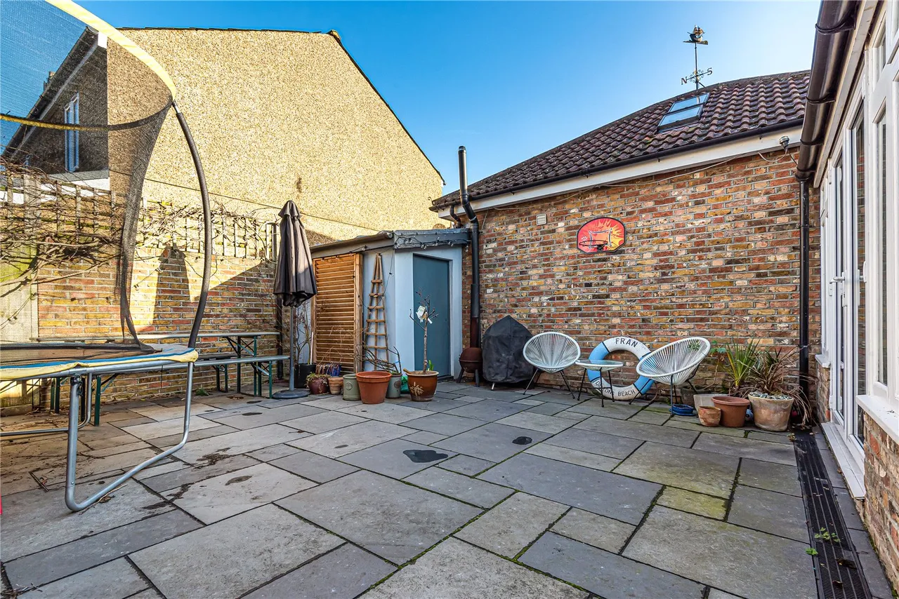 Tudor Road, Hampton, London, TW12 2NQ, photo 15