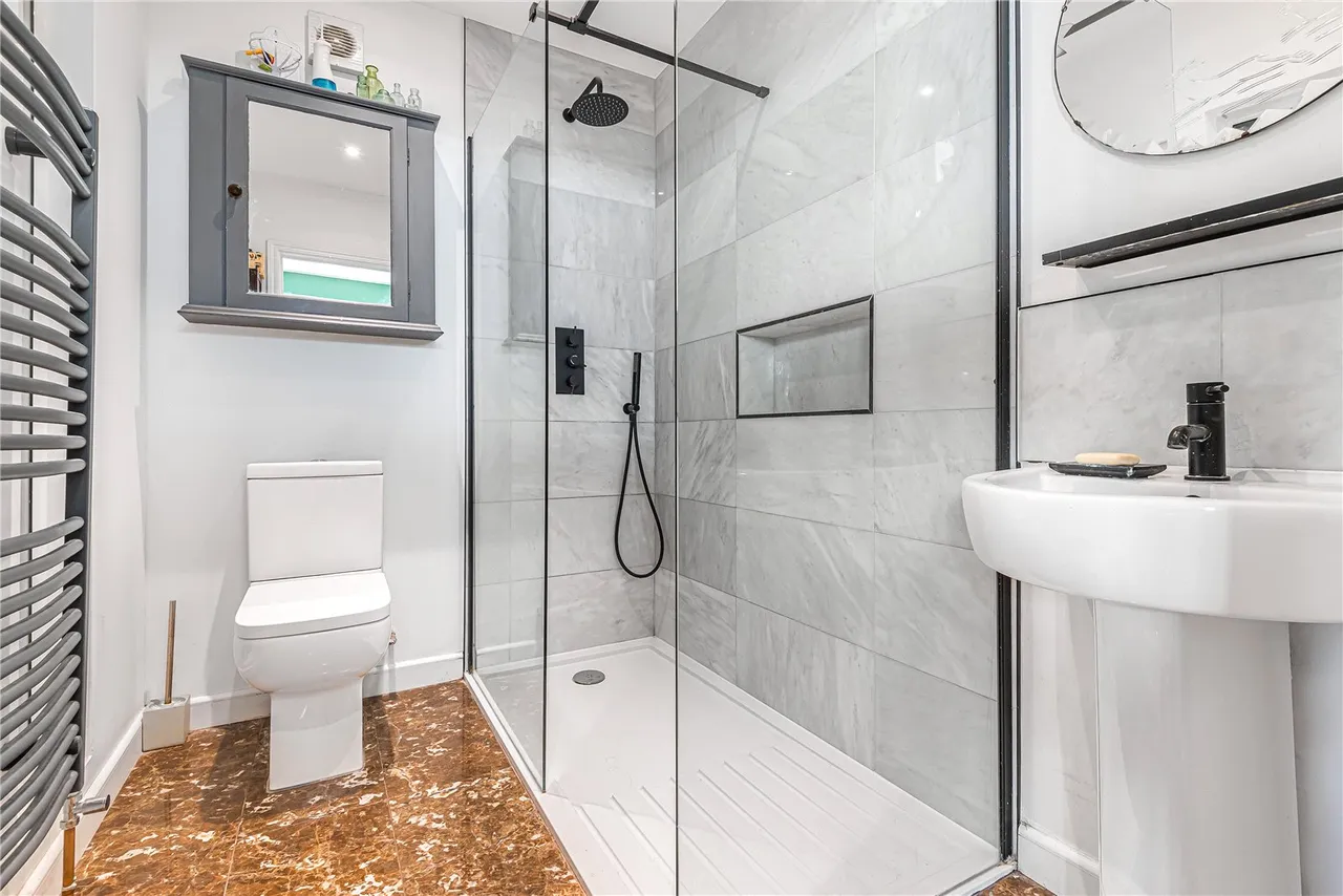 Tudor Road, Hampton, London, TW12 2NQ, photo 13