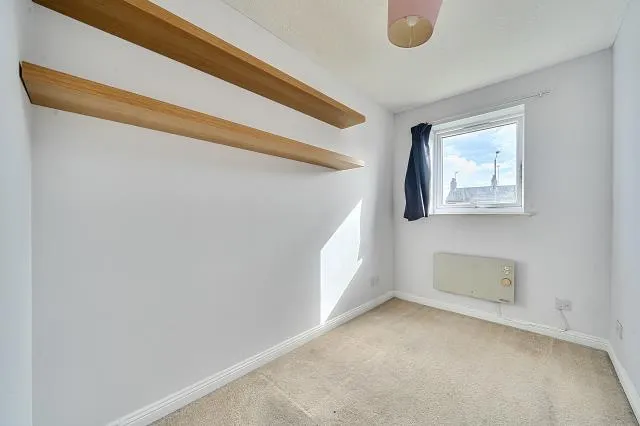 Willow Road, Aylesbury, HP19, photo 14