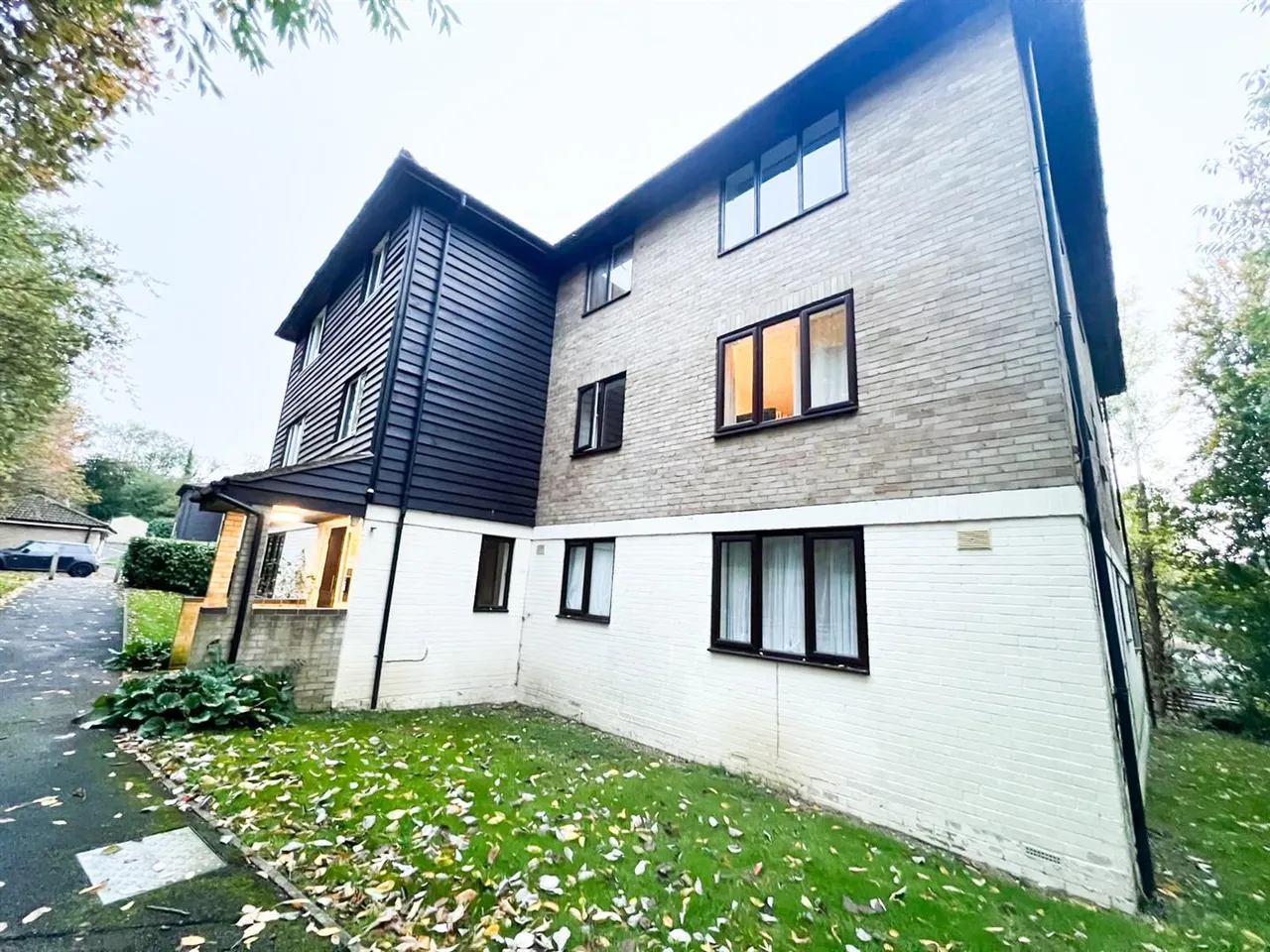 Fairbairn Close, Purley, CR8, photo 6