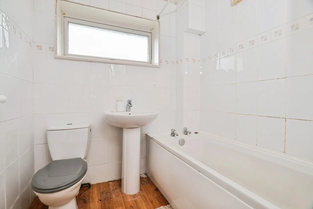 Fulmar Road, STOCKTON-ON-TEES, Cleveland, TS20, photo 9